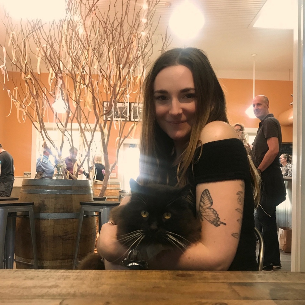 Meet your Posher, Emily